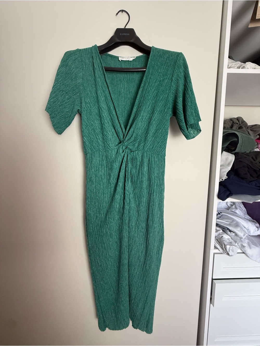 All in Favor Emerald Green Knot-Front V-Neck Midi Dress